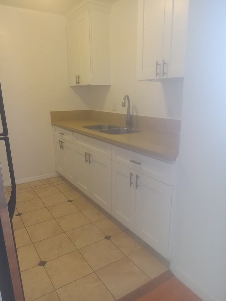 3540 Sawtelle Blvd #6 - Photo 7 of 10