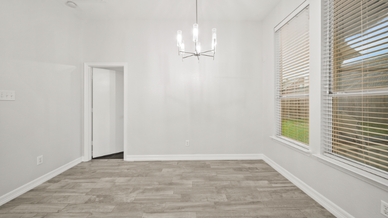 15218 Arnold - Photo 6 of 40