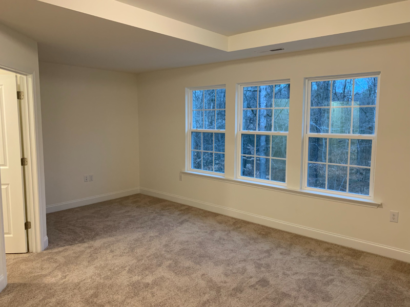 2004 Solana Woods Dr - Photo 4 of 14