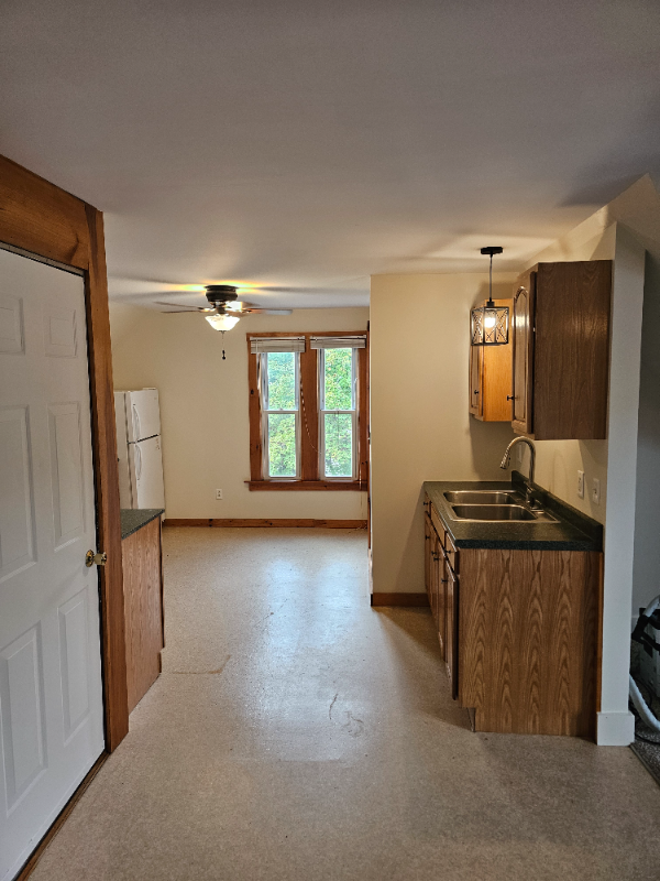 20 Forest St #3 - Photo 5 of 12