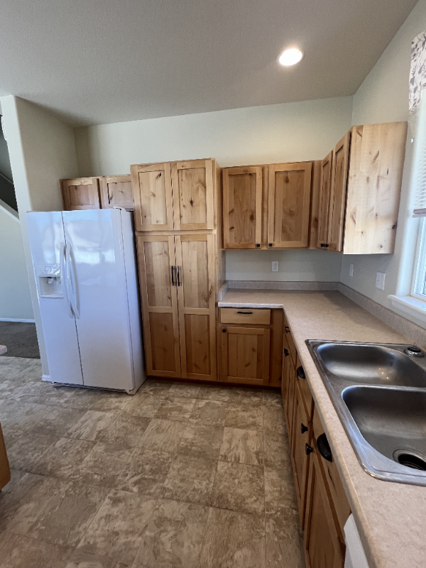 814 Mt Sneffels Ave - Photo 3 of 20