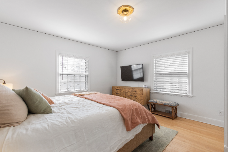 18694 Oak Dr - Photo 6 of 20