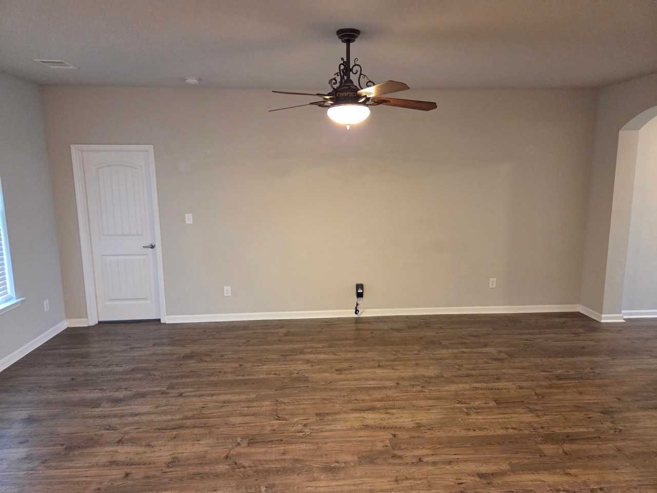 39356 Legacy Lake Dr - Photo 4 of 25