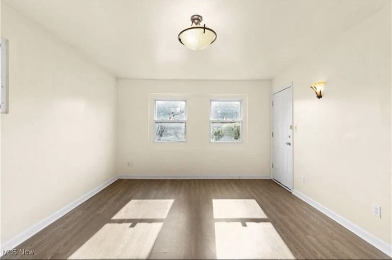 3836 W 117th St - Photo 4 of 16