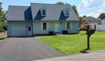featured image of 40 Linoak Rd