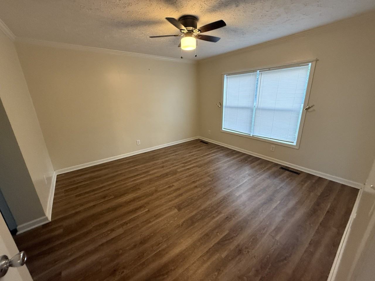 1114 Templeton Mill Rd - Photo 6 of 12