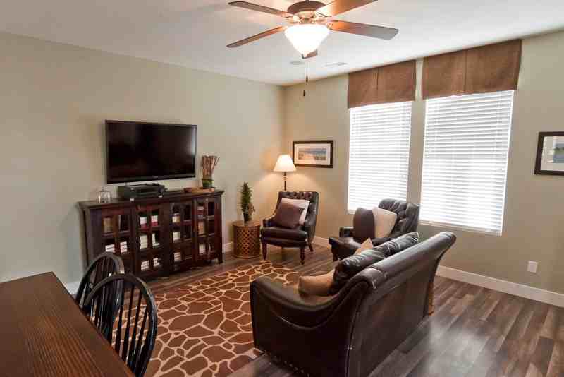 869 W Pantani Ct - Photo 5 of 9