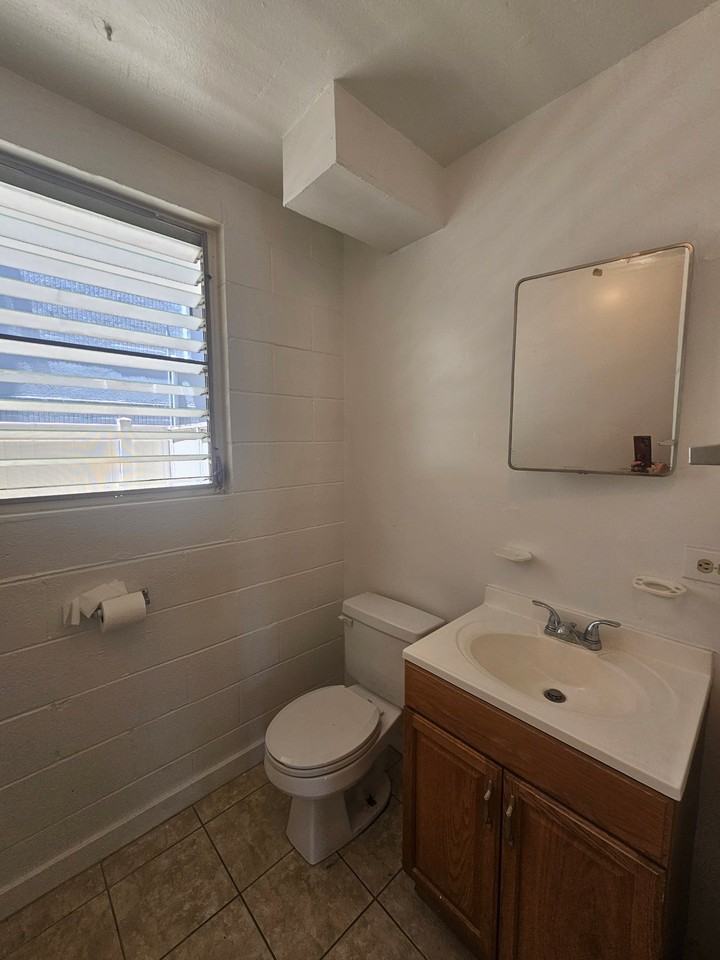 809 Kinau St #17 - Photo 4 of 7