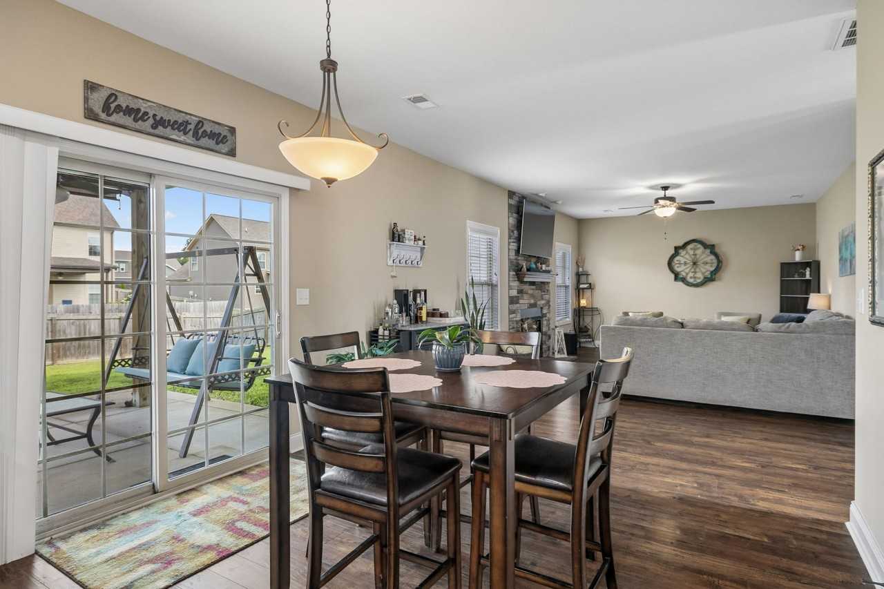 265 Towes Ln - Photo 7 of 20