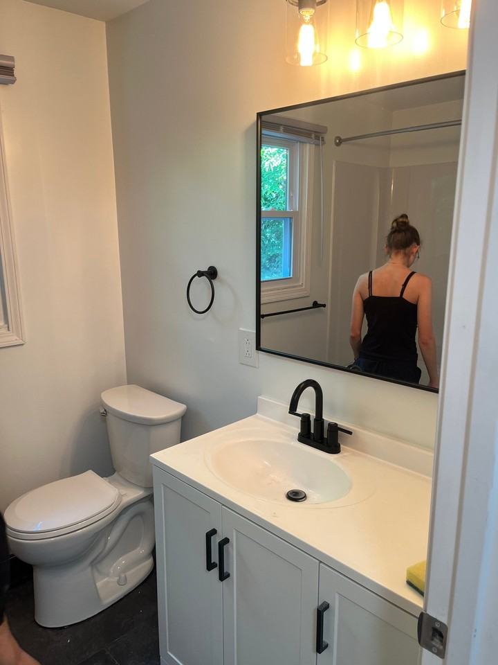 1131 Harmony Rd - Photo 7 of 13