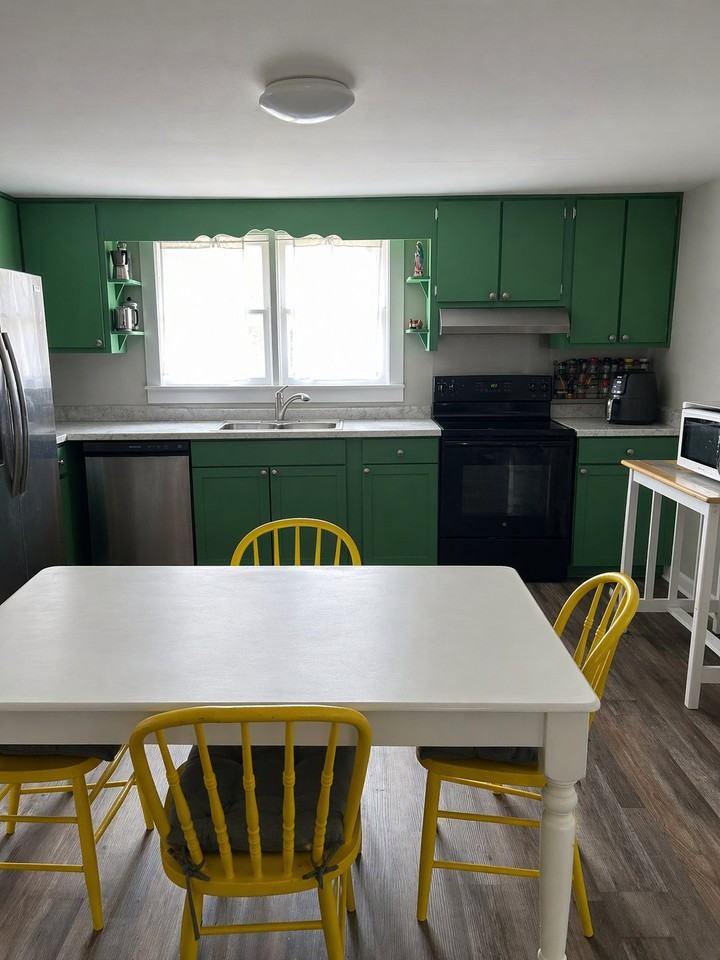 409 Cherry St - Photo 3 of 20