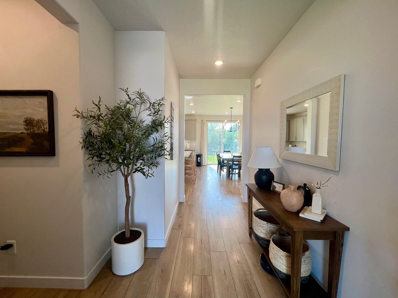 7629 N Pasture View Rd - Photo 2 of 50