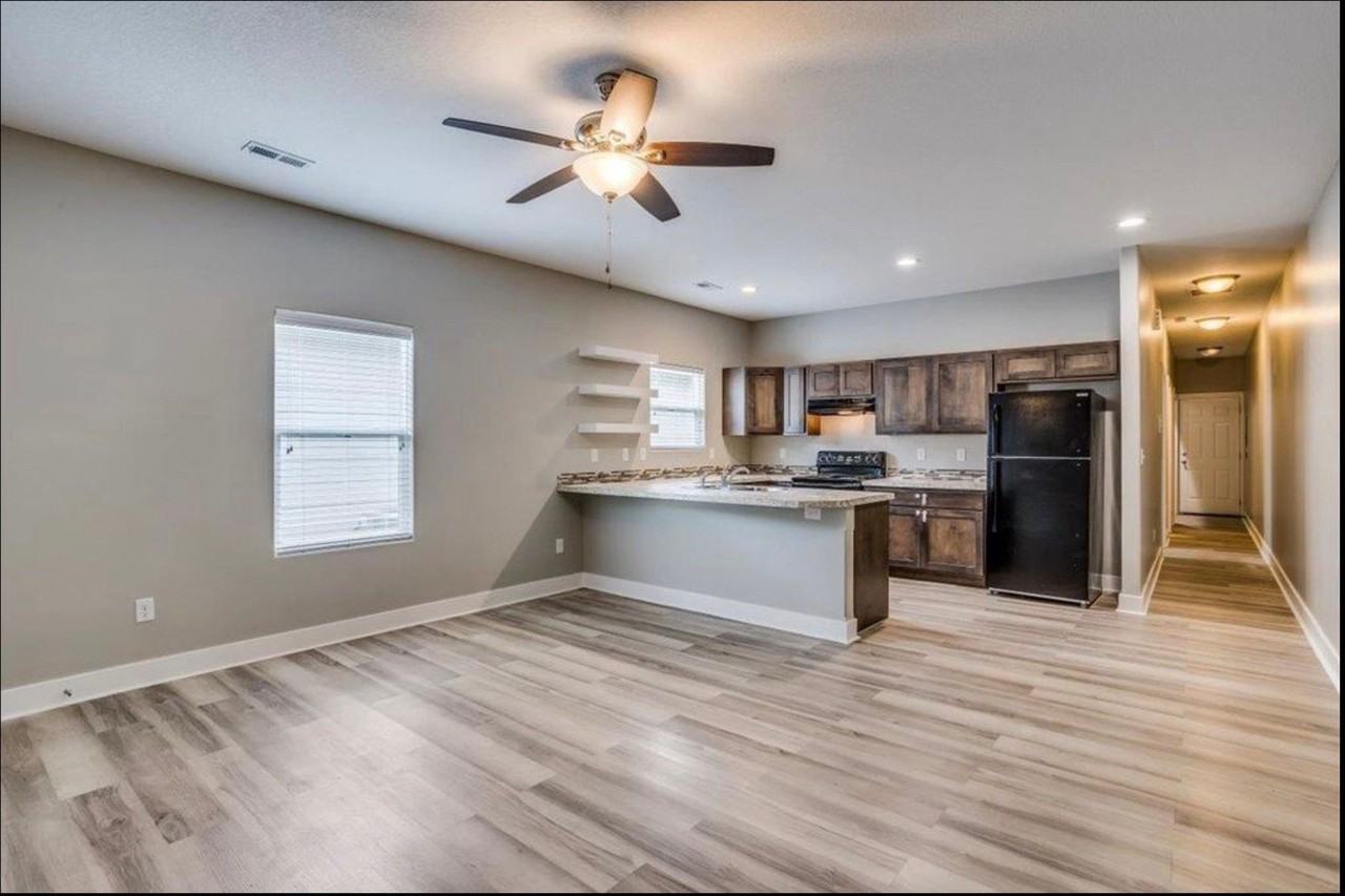 1525 S Edwards Ave #0 - Photo 5 of 13