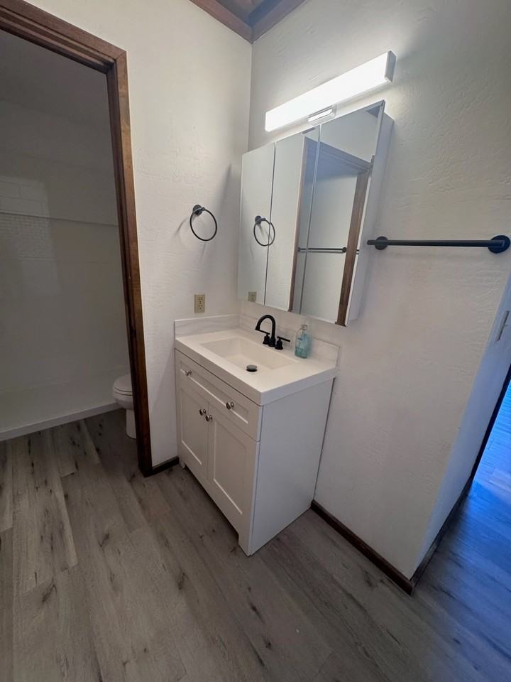 160 Aynes Ct #C - Photo 7 of 7