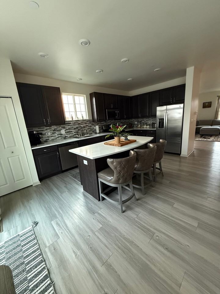1603 Sager Way - Photo 3 of 13