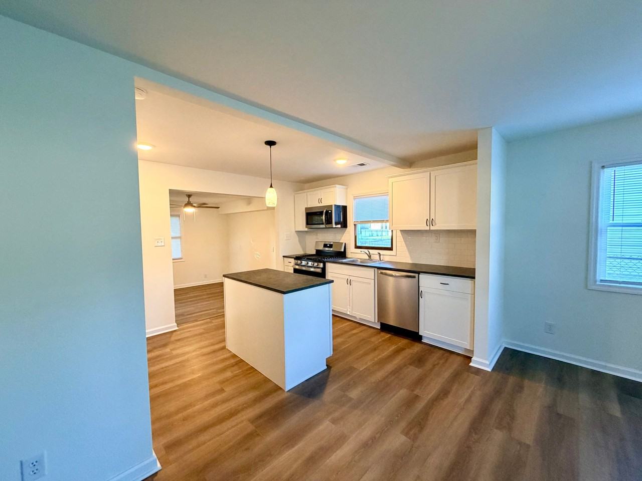 3 Miracle Ln - Photo 5 of 12