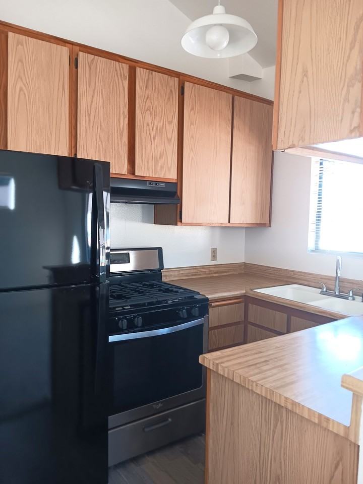 10965 Fruitland Dr #301 - Photo 4 of 16