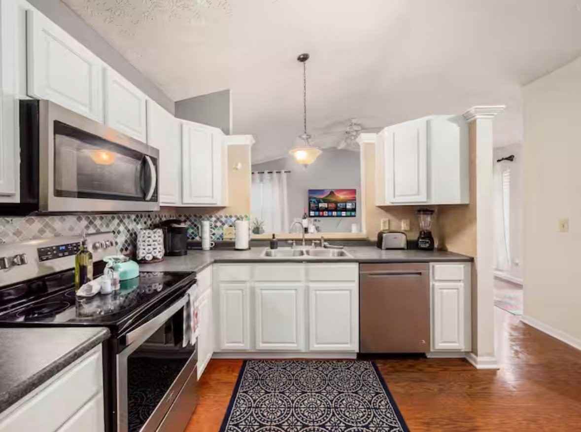 6262 Emberwood Rd - Photo 7 of 8
