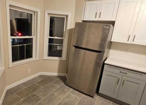 9 Circle Ave #1 - Photo 4 of 7