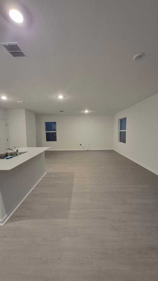 6220 Botticella Blvd - Photo 5 of 19