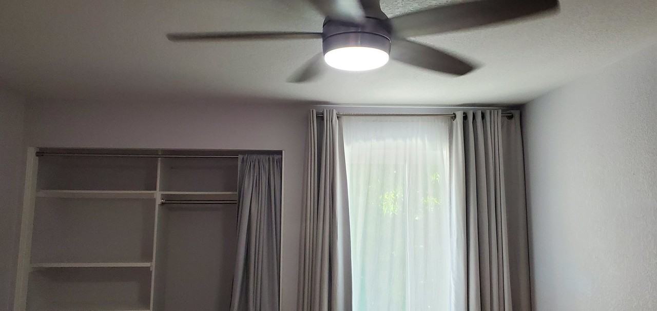 220 E Grant St #51 - Photo 6 of 20