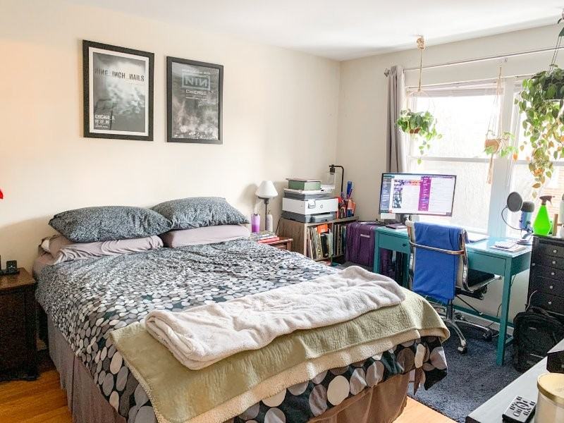 2121 W Berwyn Ave - Photo 7 of 8