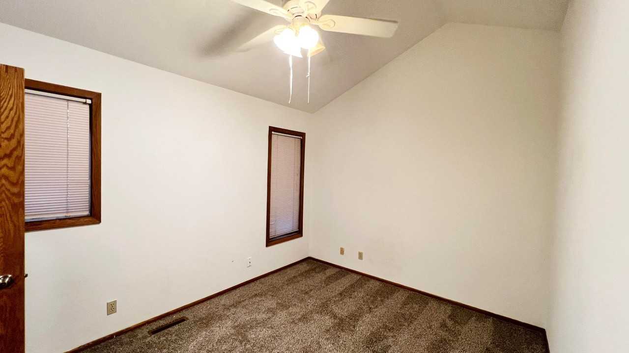 2104 E 22nd St - Photo 2 of 19