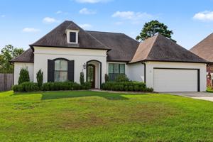 featured image of 404 Golden Leaf Ct