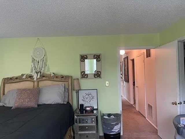 85 Clay St - Photo 2 of 3