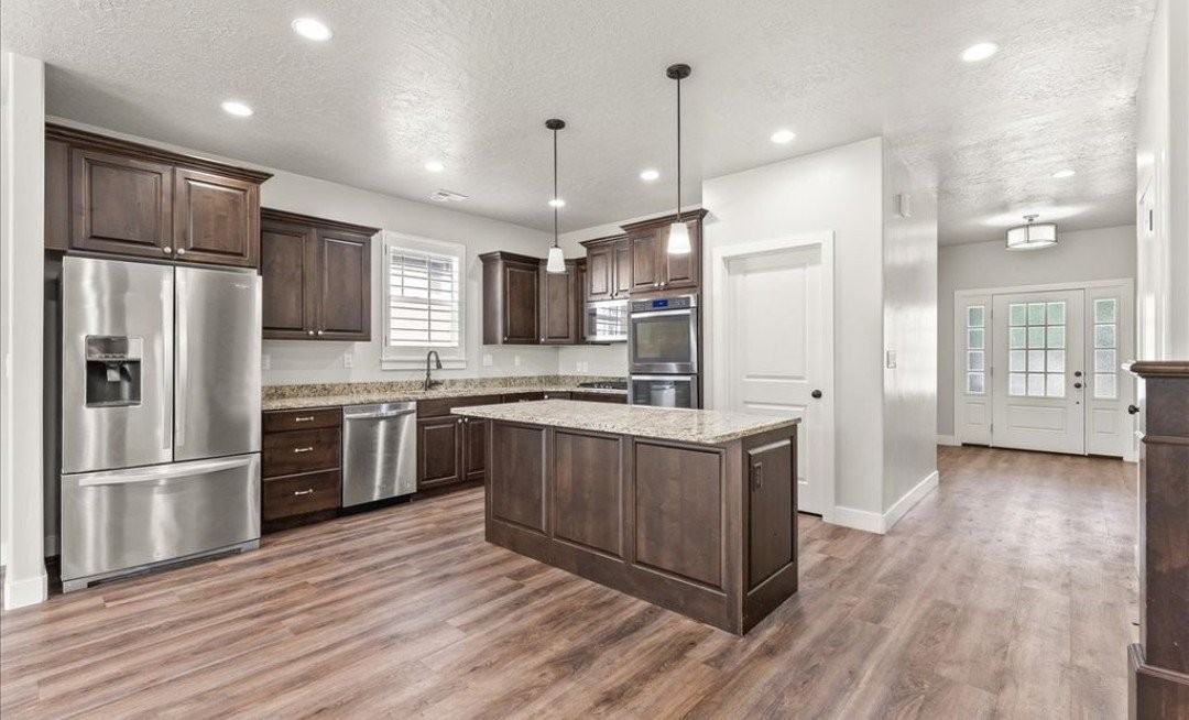 1943 W River Birch Rd - Photo 2 of 12