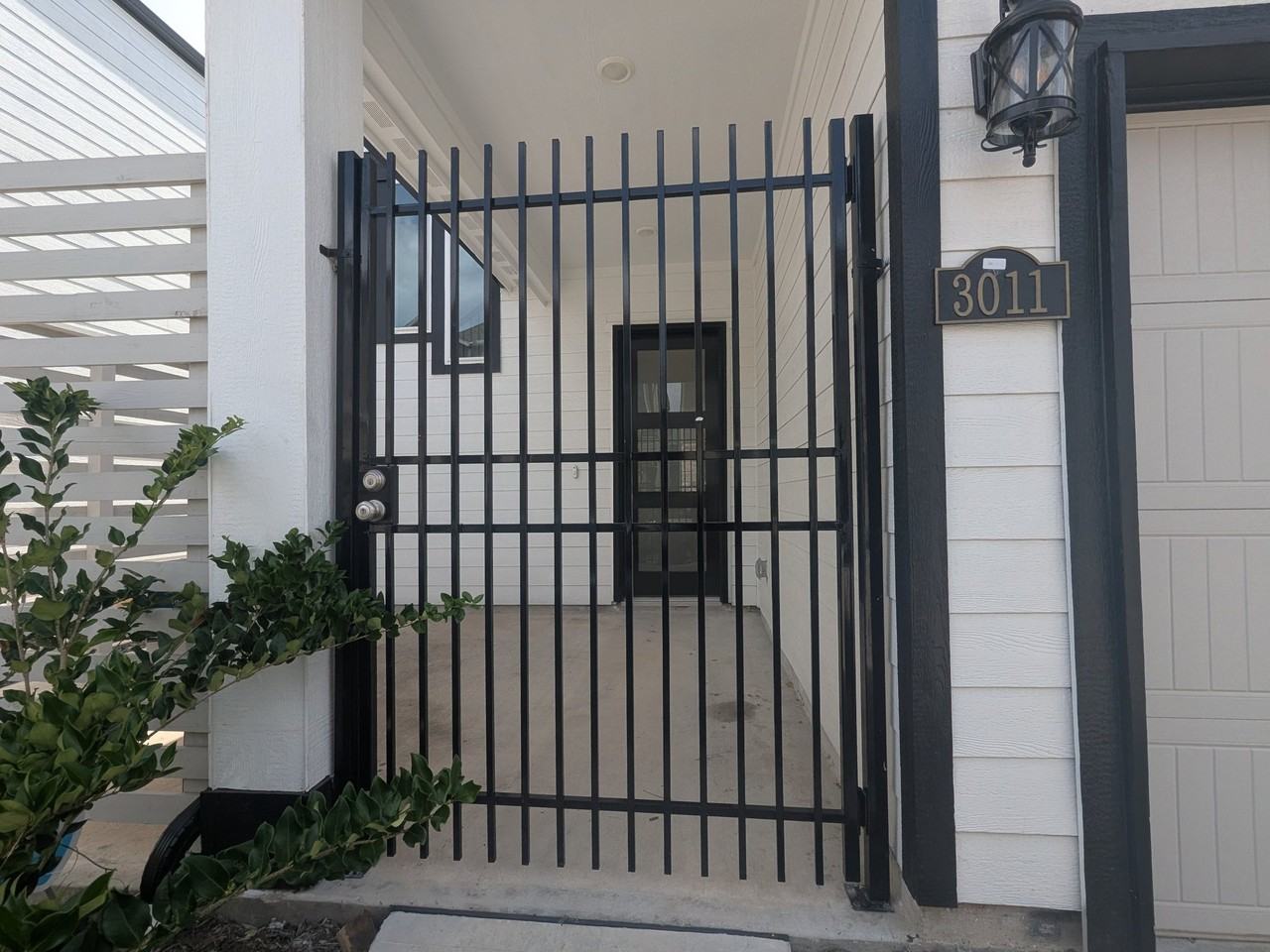 3011 Skyrock Dr - Photo 2 of 27