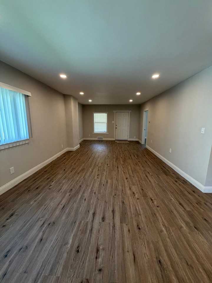 3526 Evergreen Ave - Photo 7 of 16
