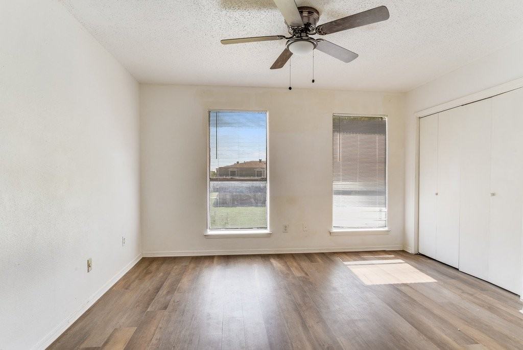 10821 Roger Dr #E - Photo 4 of 10