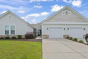 featured image of 816 Salerno Cir #B