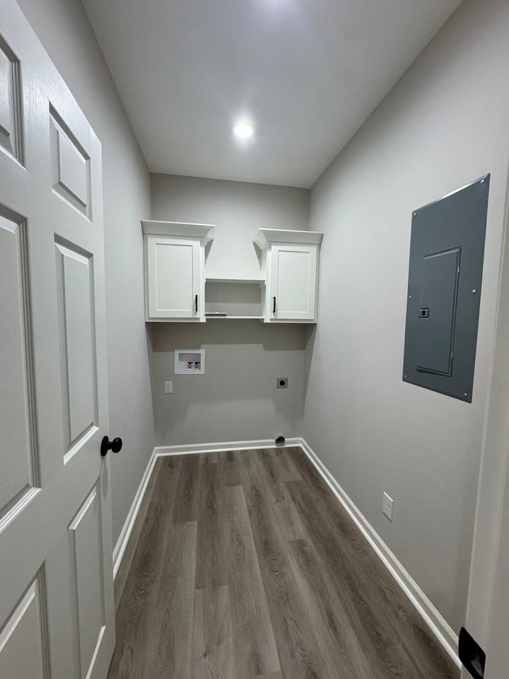 456 Huffman Dr - Photo 4 of 10