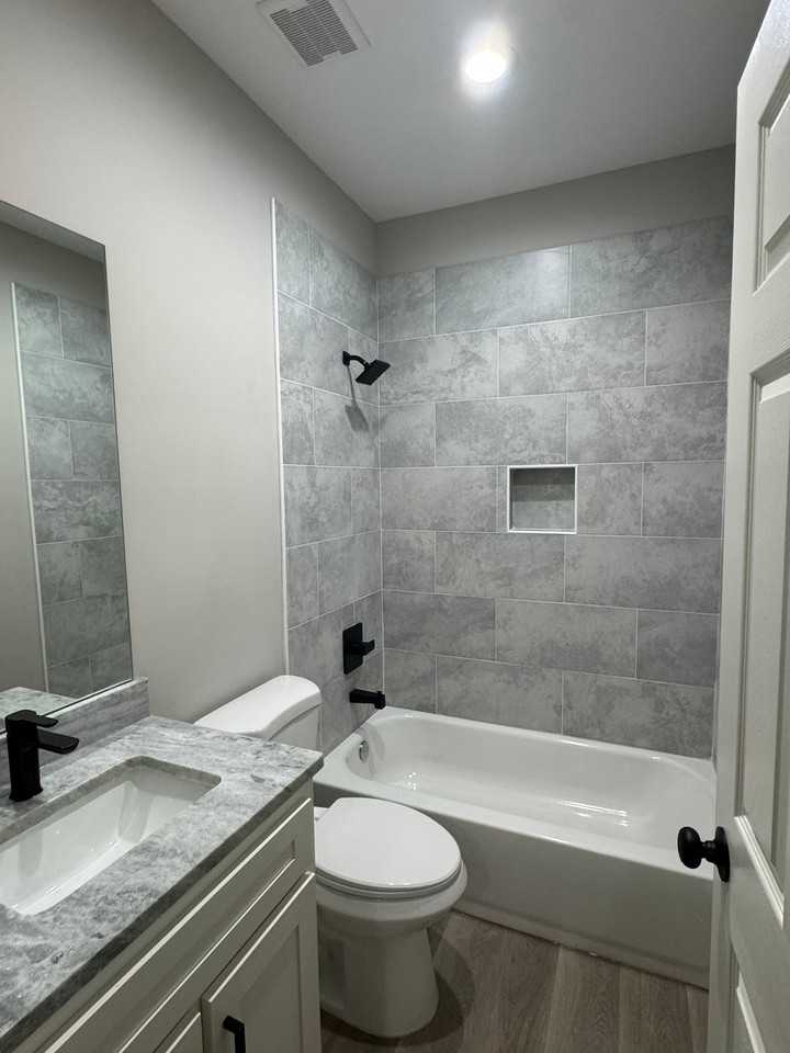 456 Huffman Dr - Photo 7 of 10