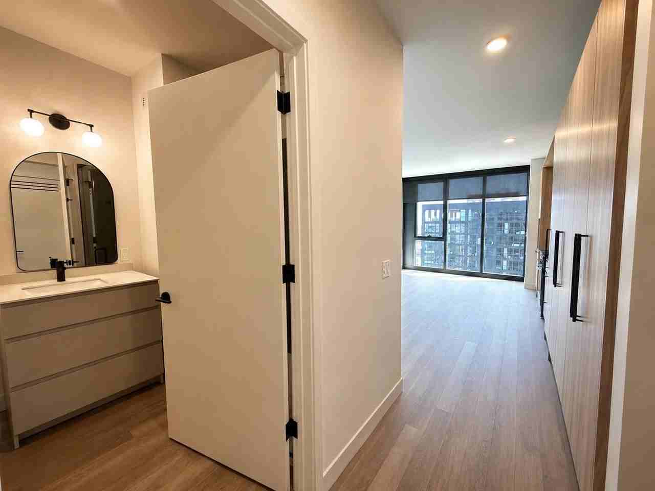 230 N Ada St - Photo 5 of 15
