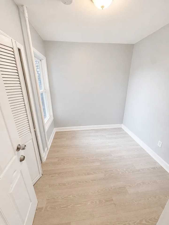 198 Parker St #2 - Photo 4 of 7