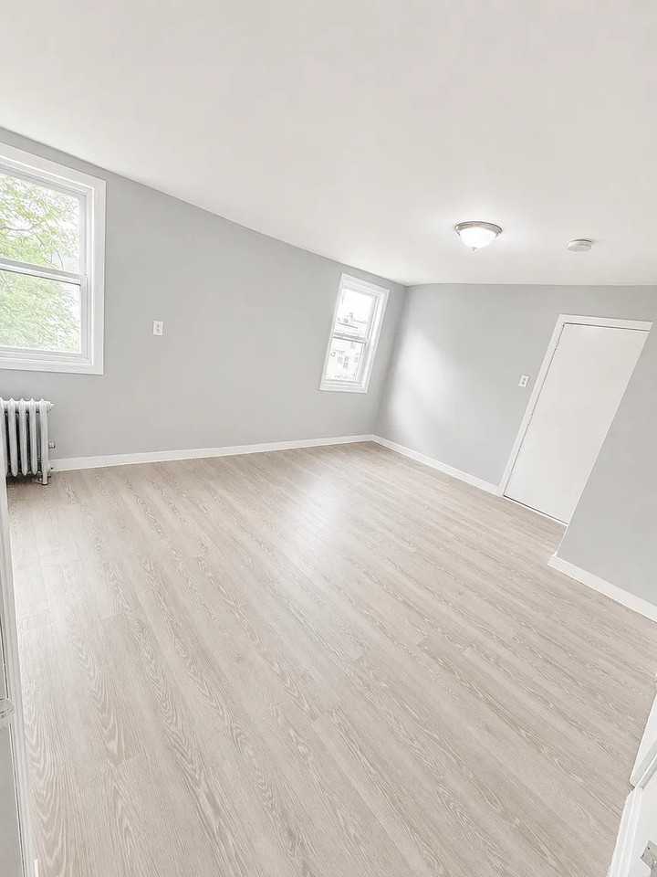 198 Parker St #2 - Photo 5 of 7