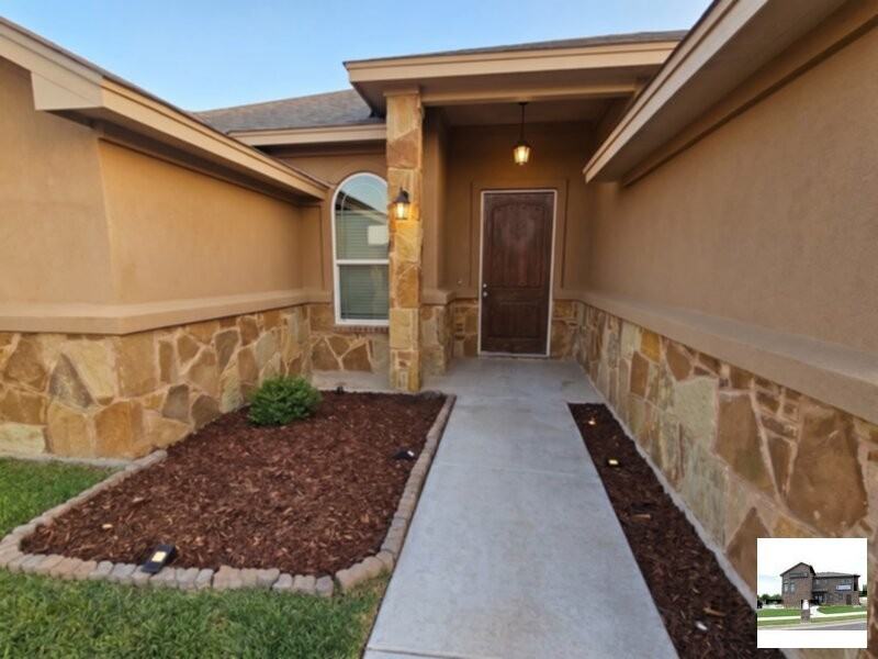 1207 Liberation Ln - Photo 2 of 28