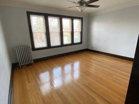 4415 W Ainslie St #1stFL - Photo 1 of 1