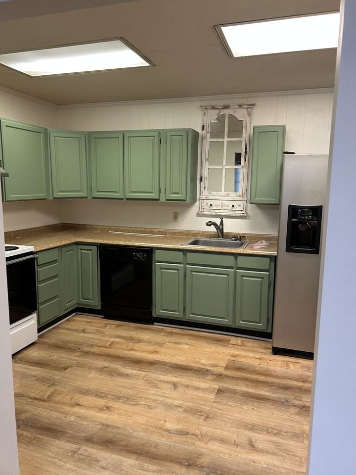 17 Theodore St #NA - Photo 7 of 10