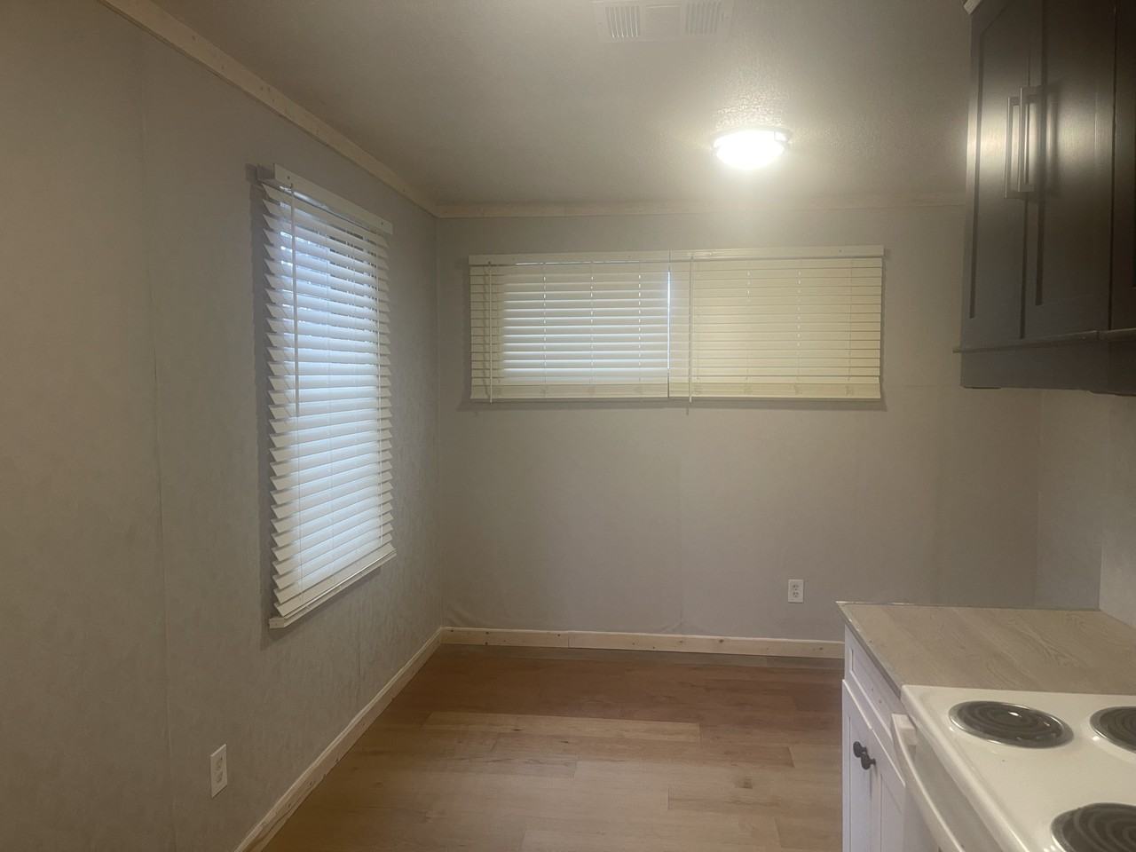 1593 Mississippi Blvd #NA - Photo 3 of 14
