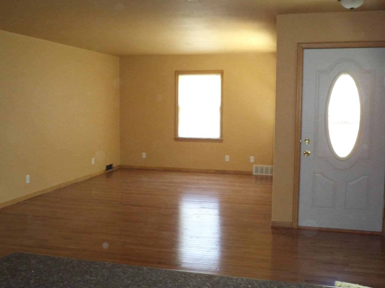 1014 Grandview Ave #NA - Photo 5 of 7