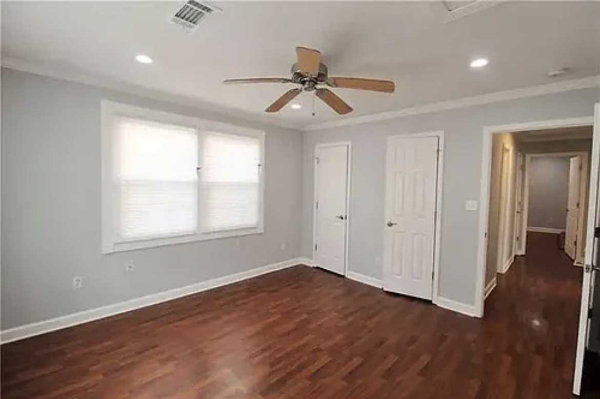 5437 Vermillion Blvd #NA - Photo 2 of 19