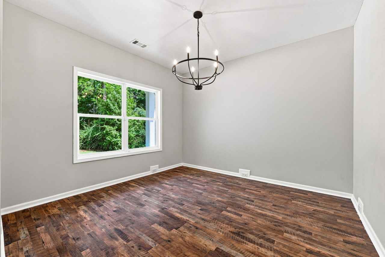 113 Richmond Dr #NA - Photo 4 of 20