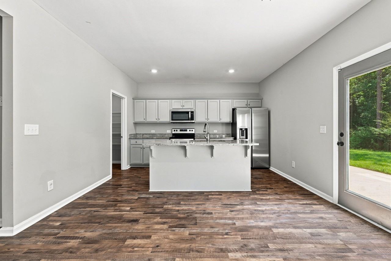 113 Richmond Dr #NA - Photo 7 of 20