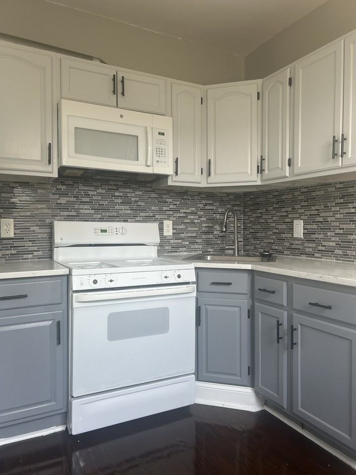 2601 Park Heights Ter #B - Photo 5 of 9