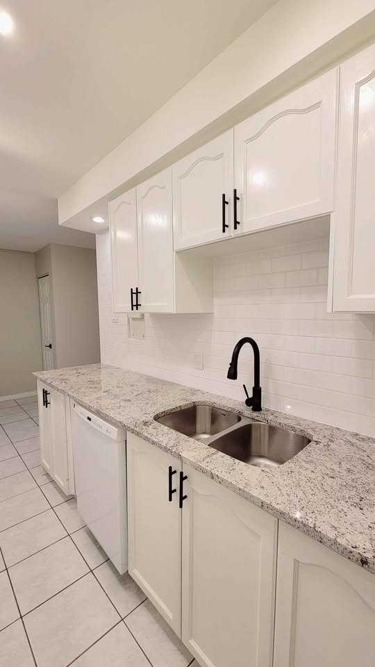 30 Summit Ave - Photo 3 of 16