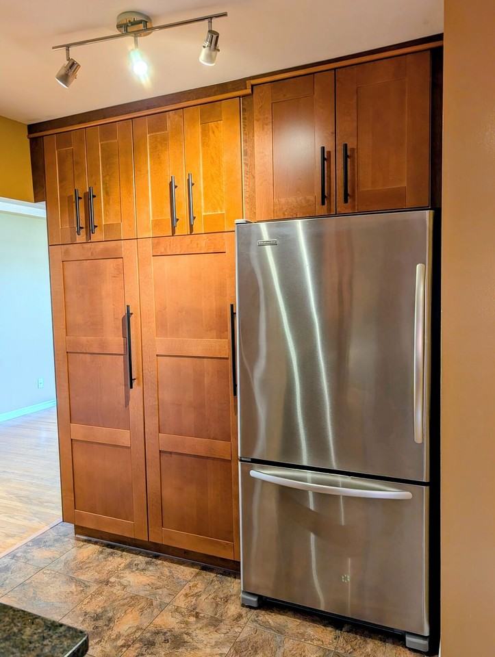 5316 104a St Nw - Photo 4 of 15